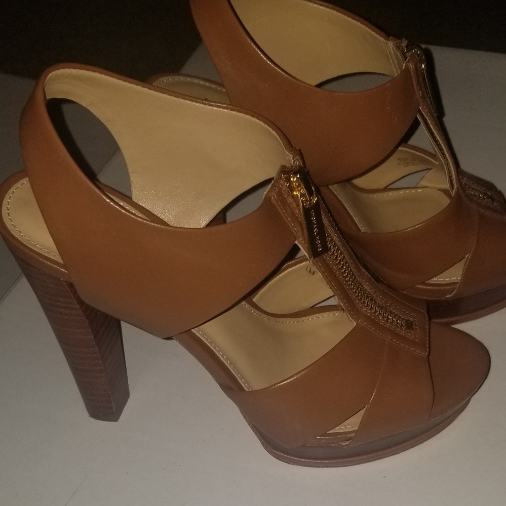 Platform heels